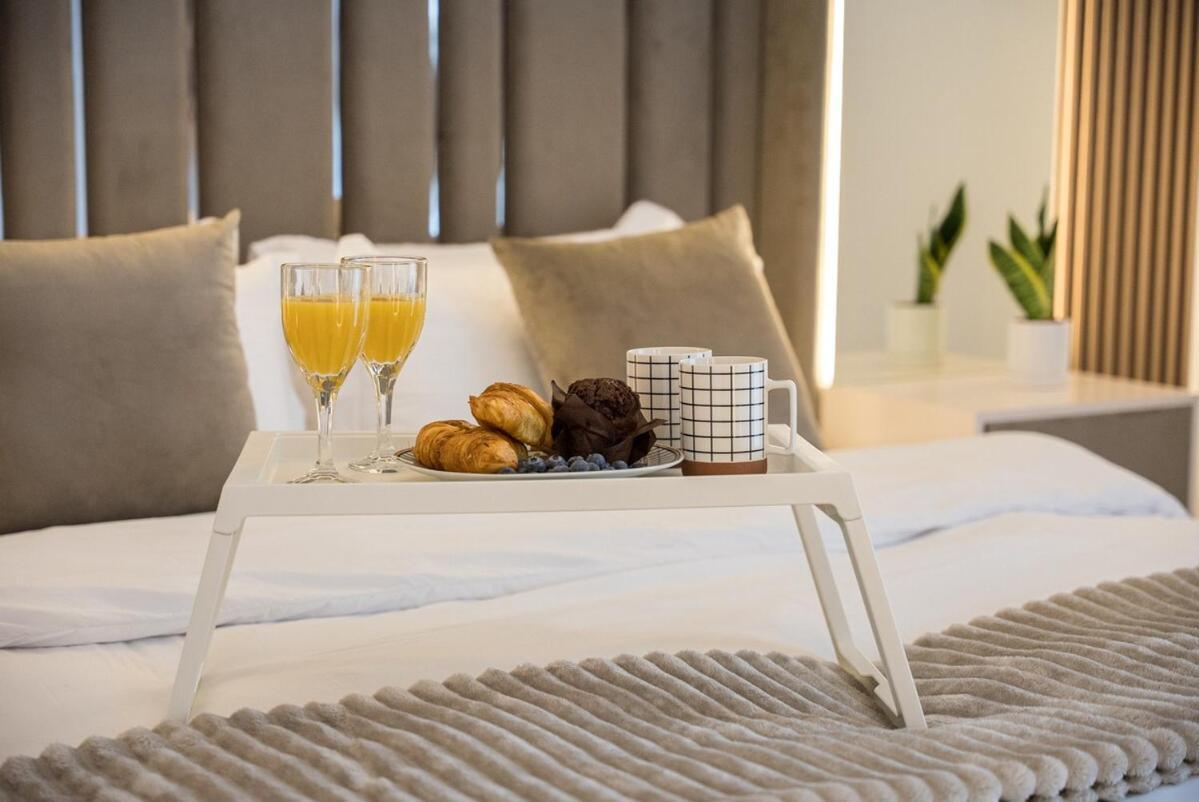 Luxury Retreat 1bdr In Yas Island Premium Location With Pool And Gym * Abu Dhabi
