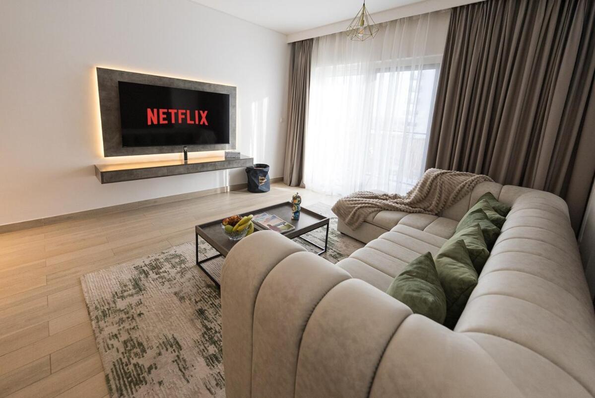 Apartment Luxury Retreat 1bdr In Yas Island Premium Location With Pool And Gym Abu Dhabi