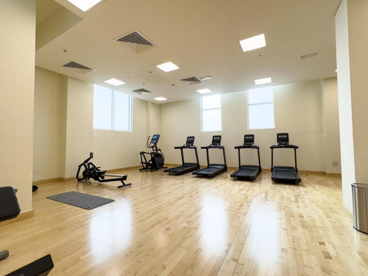 Luxury Retreat 1bdr In Yas Island Premium Location With Pool And Gym Apartment *