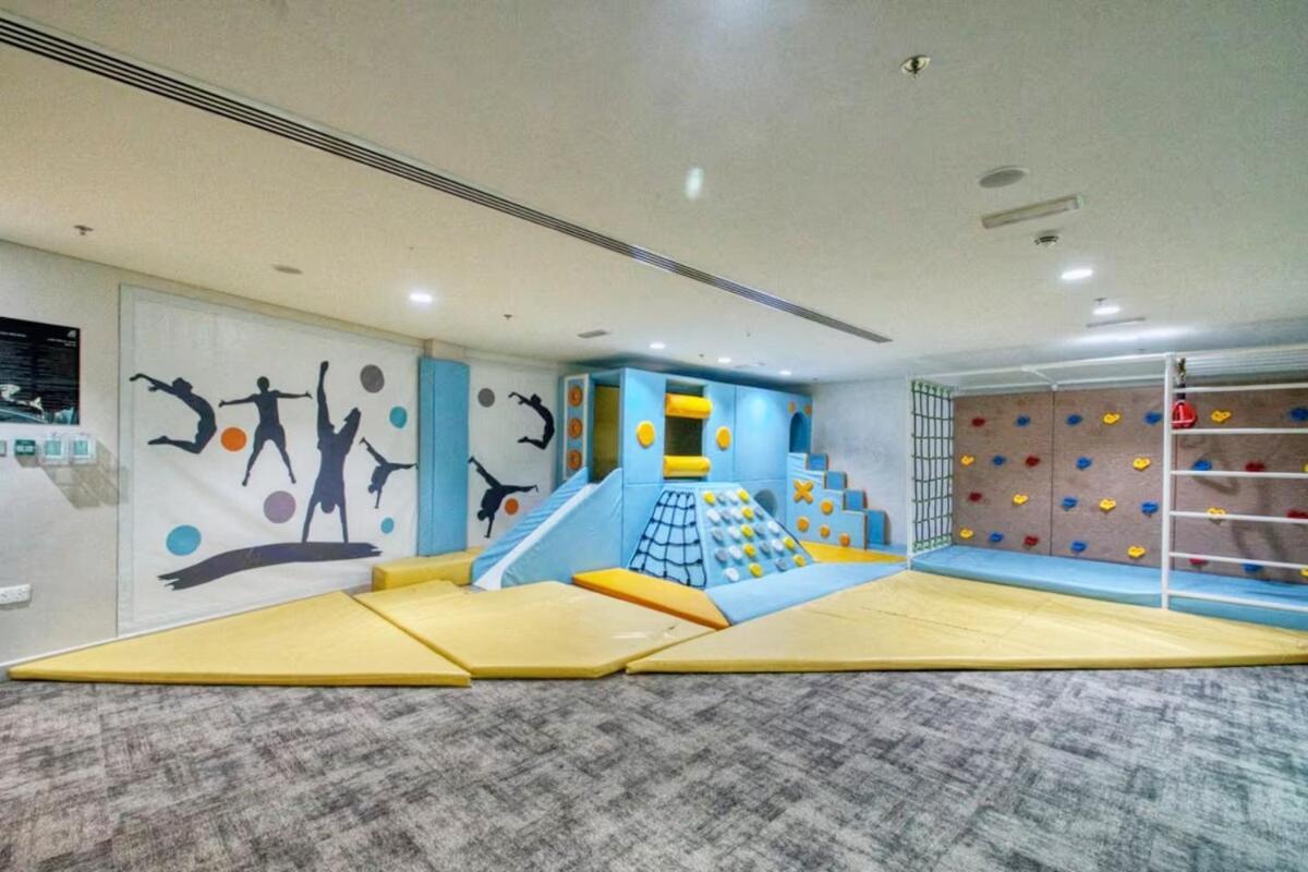 Apartment Luxury Retreat 1bdr In Yas Island Premium Location With Pool And Gym *